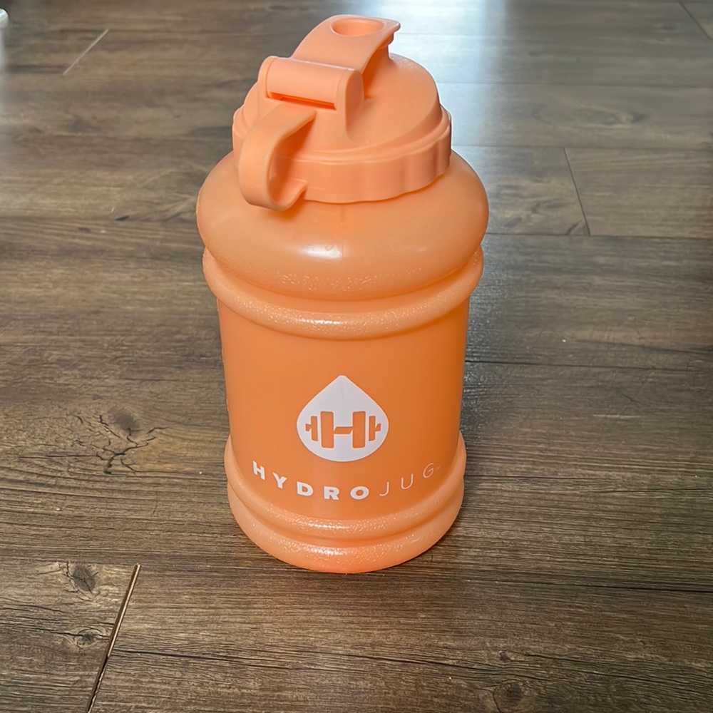 Orange hydrojug